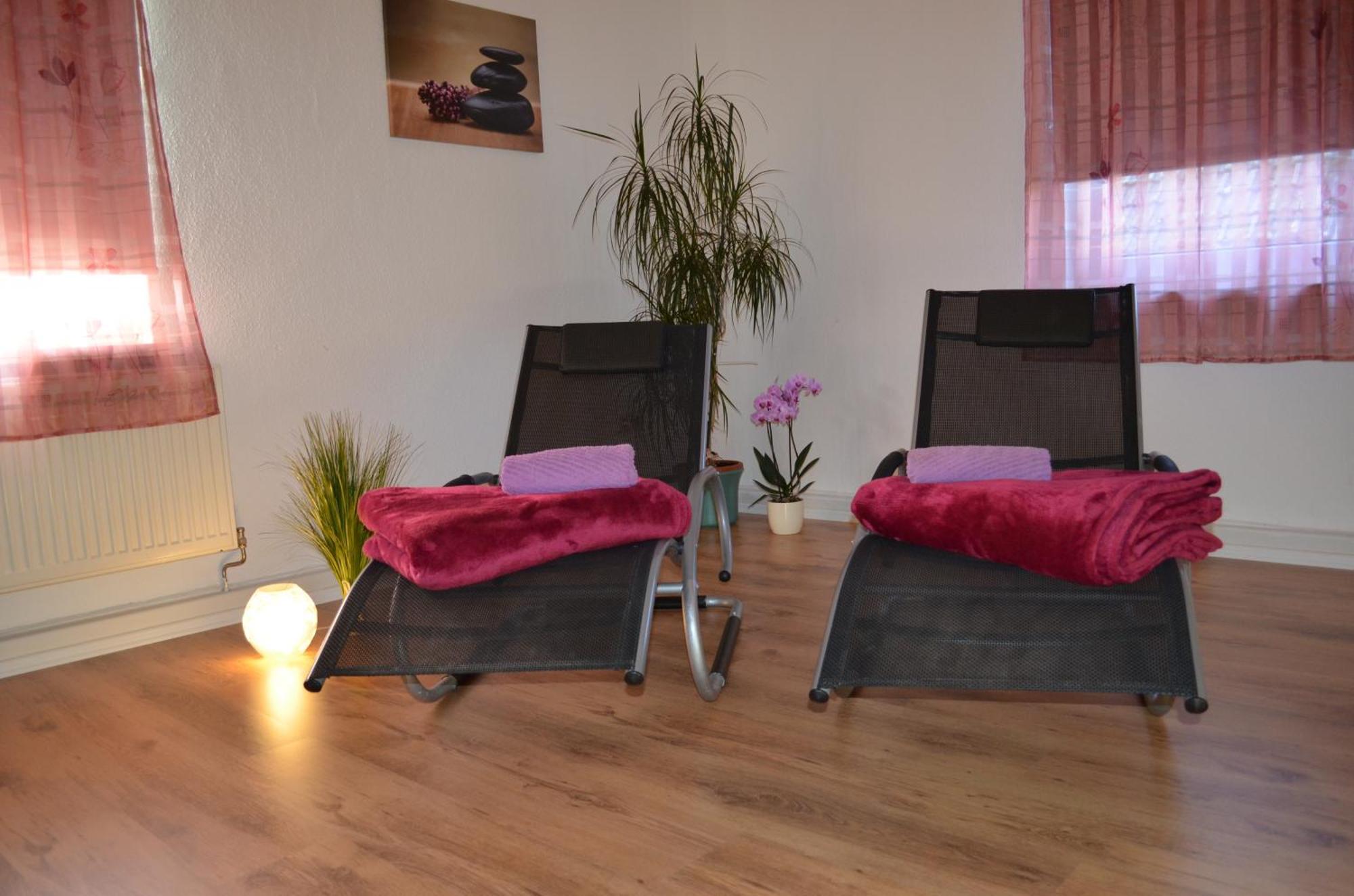 Ferienhaus Feuerstein 엘렌트 외부 사진