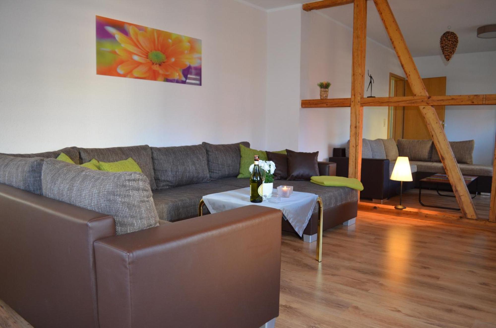 Ferienhaus Feuerstein 엘렌트 외부 사진