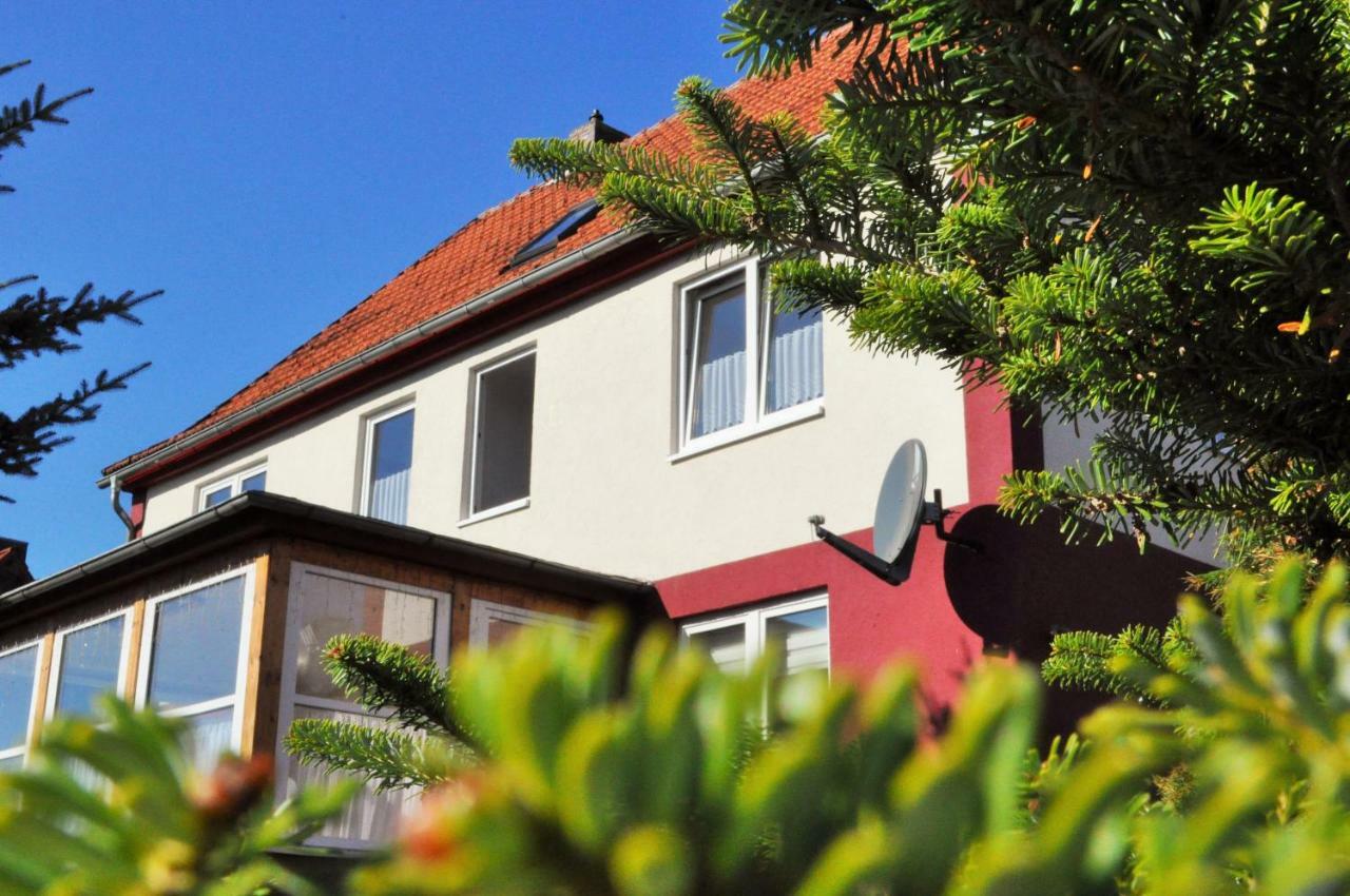 Ferienhaus Feuerstein 엘렌트 외부 사진