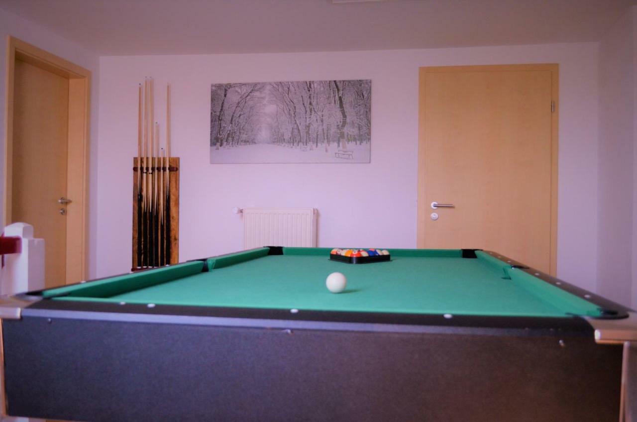 Ferienhaus Feuerstein 엘렌트 외부 사진